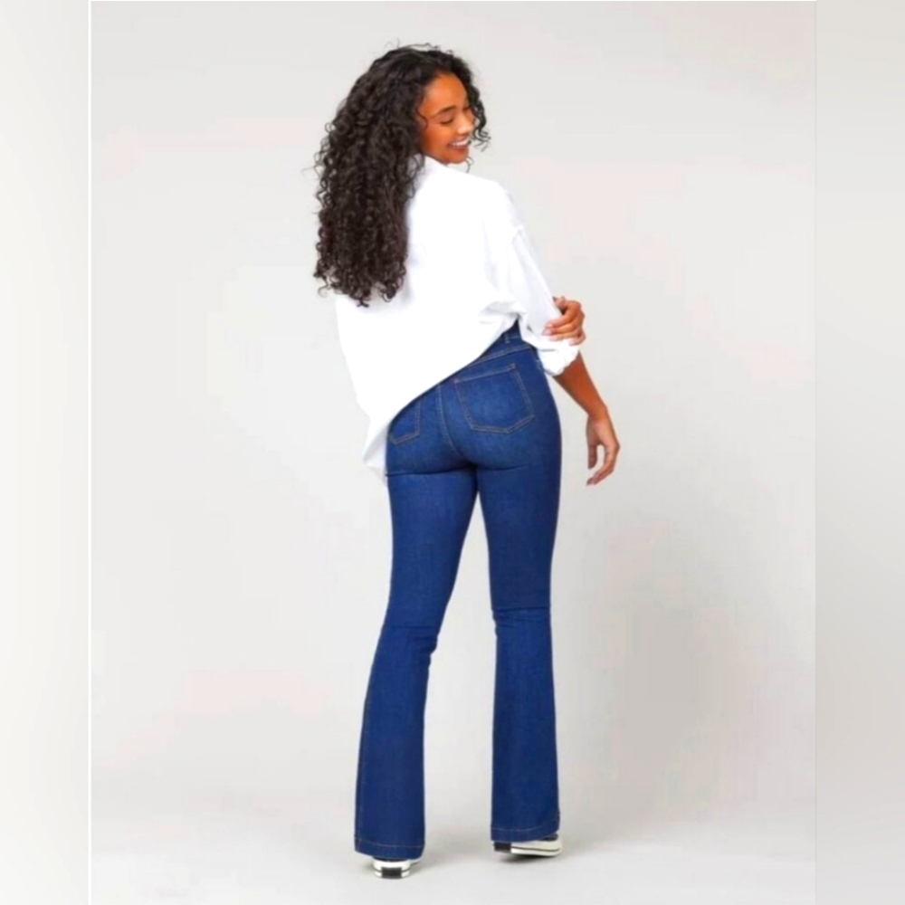 Spanx Flare High Rise Waisted Jeans 3X Tall